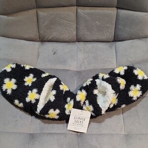 Cozy Black and Yellow Slipper Socks. Small/ Med